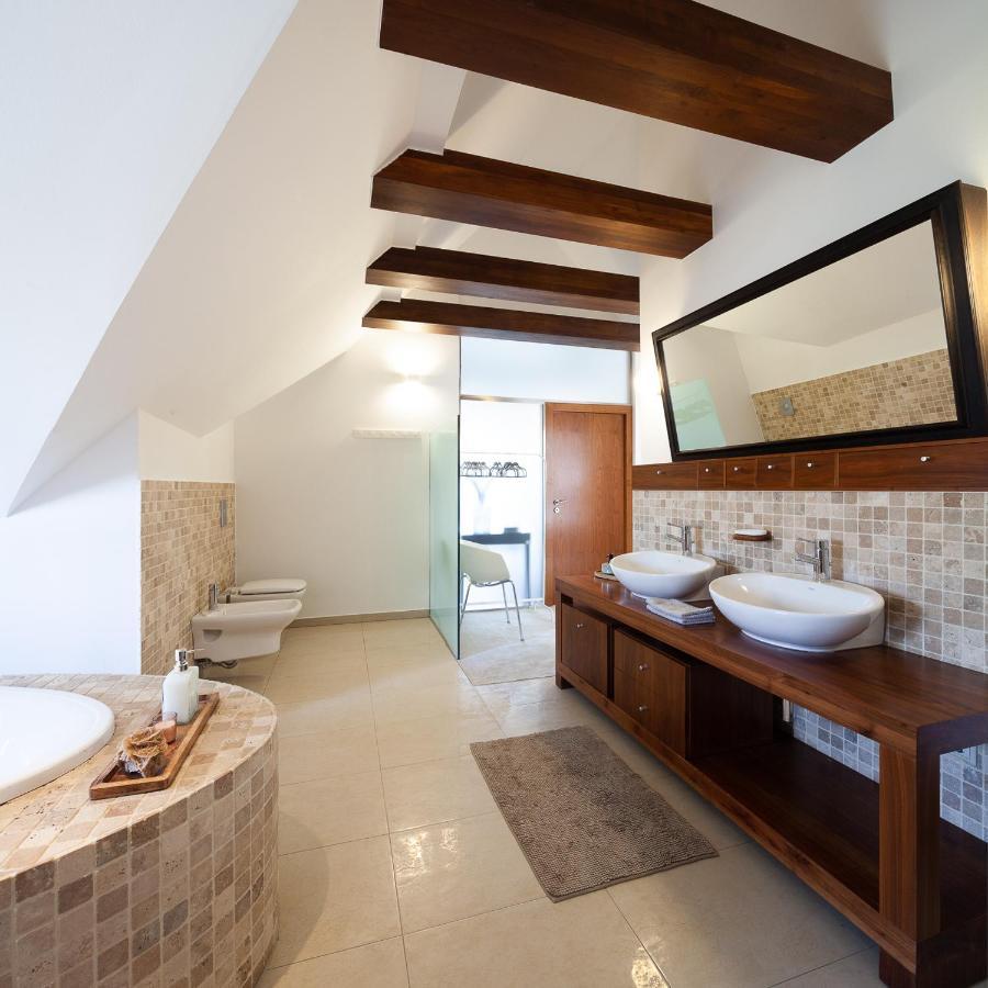 Silver Willow Luxury Apartment Шопрон Екстер'єр фото